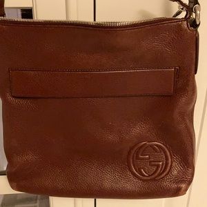 Vintage GUCCI GG Messenger Crossbody Bordeaux